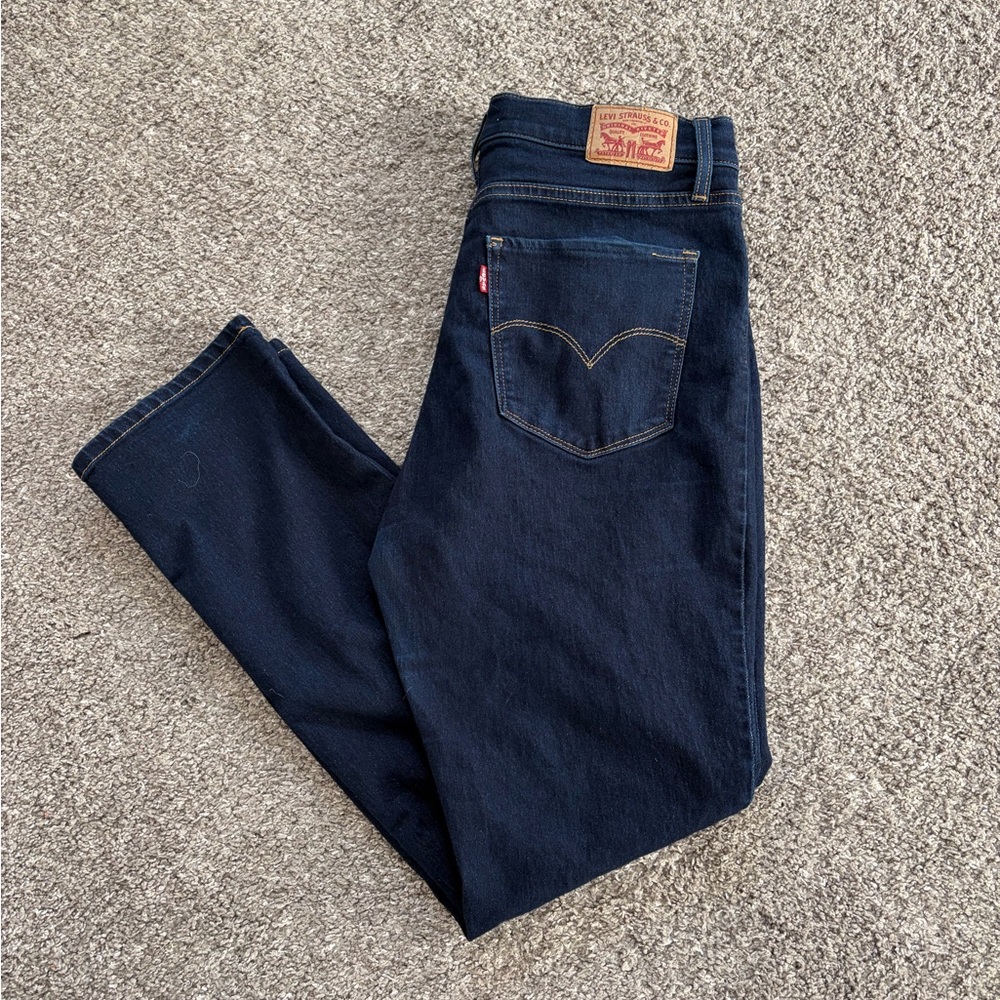 Levi's 724 High Rise Straight Jeans in Deep Indigo